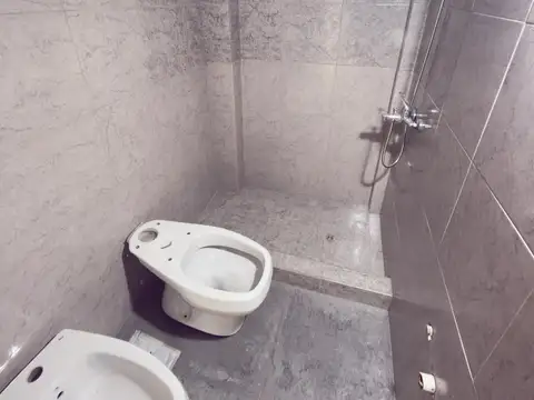 Casa 17 ambientes con 14 baños