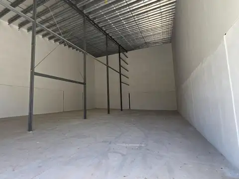 Galpon en Alquiler A Estrenar