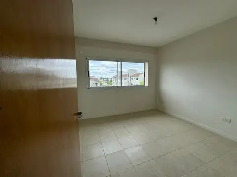 Departamento en Venta en Ciudad Evita, USD 75.000