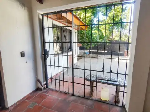 Depto Tipo Casa en Venta de 4 dormitorios