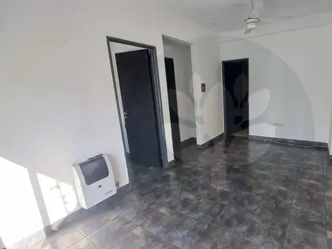 Calle 14 700, Piso 4