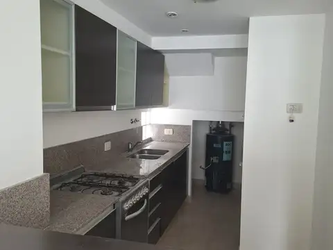 Departamento en Alquiler de 4 ambientes