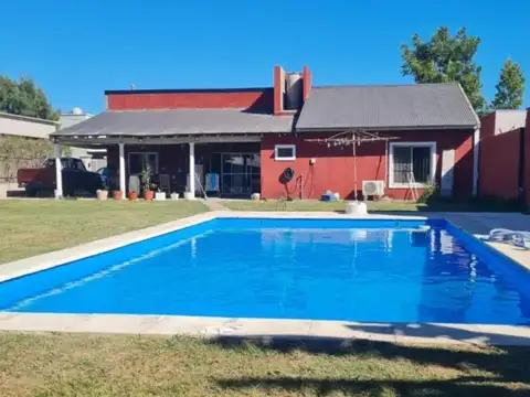 Casa en Venta en Zárate, USD 120.000