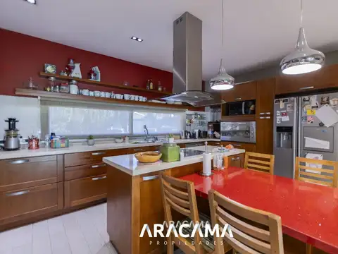 Casa en Venta en El Rodal, USD 550.000
