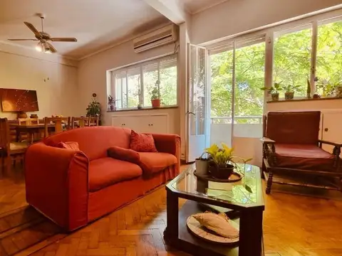 Departamento 4 ambientes con 2 baños