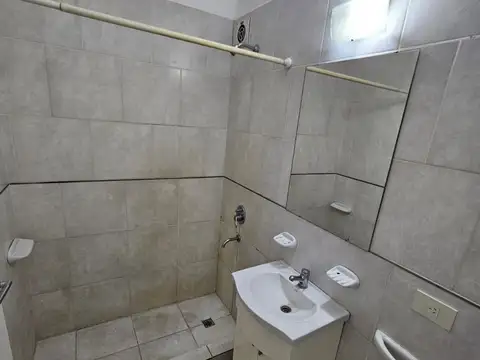 Depto Tipo Casa en Alquiler de Monoambiente
