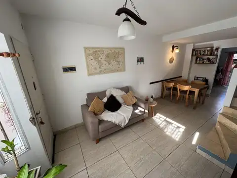 Depto Tipo Casa en Venta de 4 ambientes