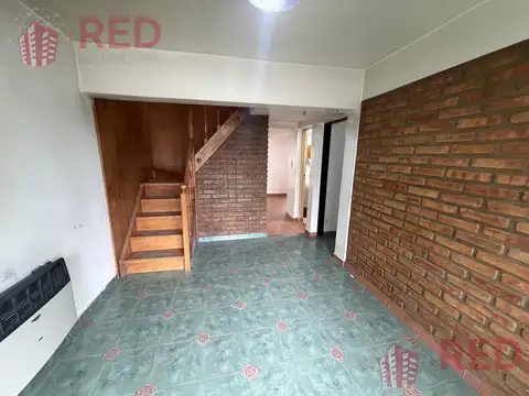 Vende casa 5 dormitorios B° Bardas Soleadas Neuquen