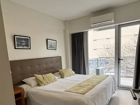 3 ambientes amoblado con Balcon