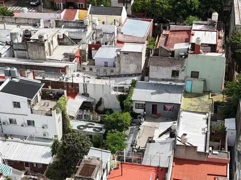 Depto Tipo Casa en Venta de 12 dormitorios