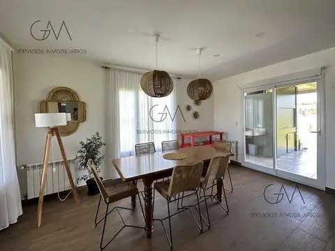 Casa en Alquiler Temporal de 4 dormitorios