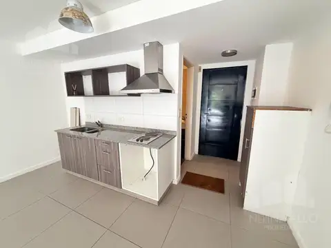 Departamento en Alquiler en Castelar Norte, $ 450.000