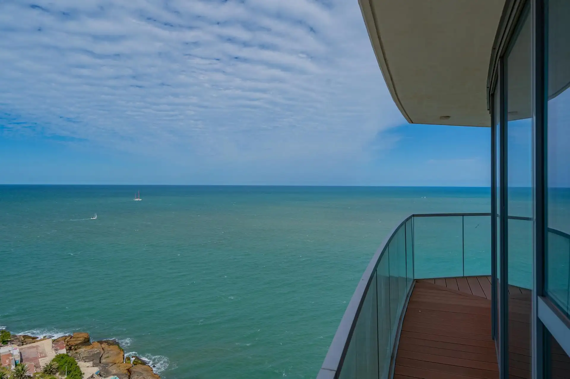 Exclusivo semipiso con vistas al mar y a Playa Chica
