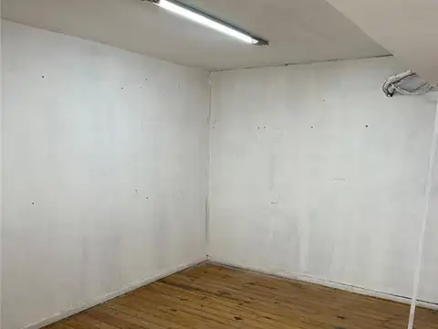 Local en Alquiler en Centro, $ 2.400.000