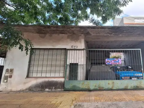 VENTA CASA PARA DOS FAMILIAS SAN ANDRES