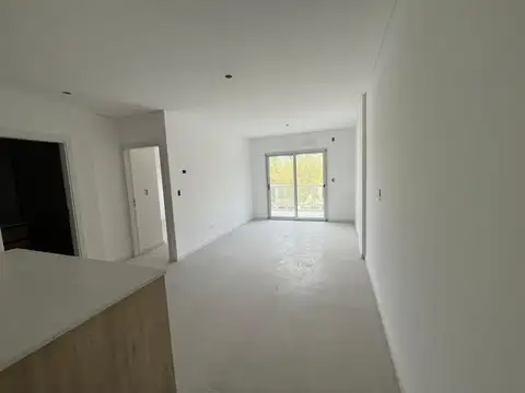 Departamento en Alquiler en Adrogue, $ 850.000