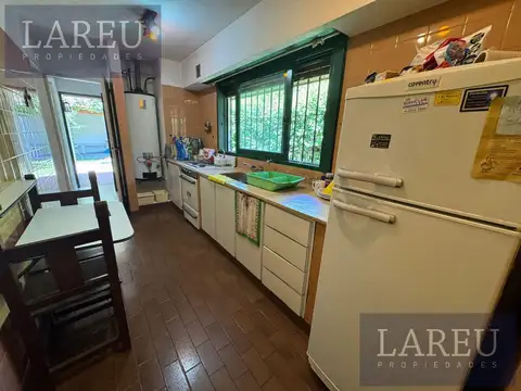 Casa 4 ambientes con 3 baños