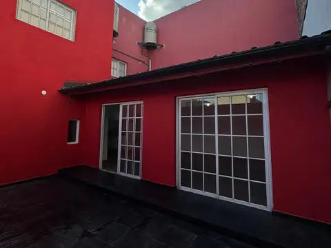 Departamento tipo casa en alquiler en Villa Maipu