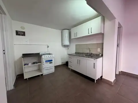 Depto Tipo Casa en Alquiler de 1 dormitorio