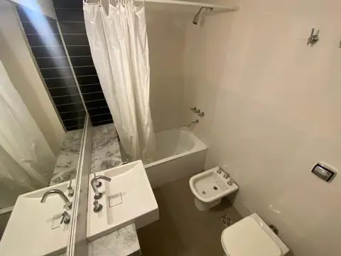 Departamento en Alquiler con 1 cochera
