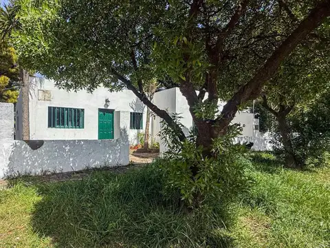 VENTA CASA 4 AMBIENTES  MAR DEL SUD AMPLIO PARQUE