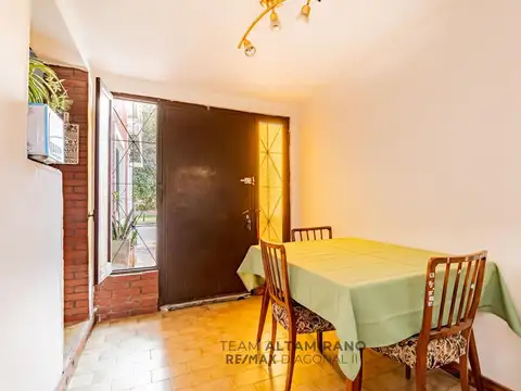 Avenida La Plata 800