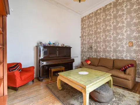 Depto Tipo Casa en Venta de 6 ambientes