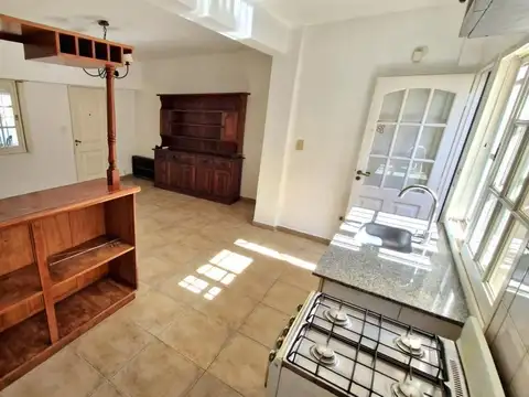Depto Tipo Casa en Venta en Villa Talleres, USD 78.000