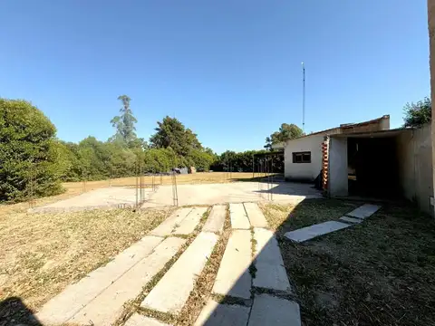 Casa 2 ambientes con 1 baño