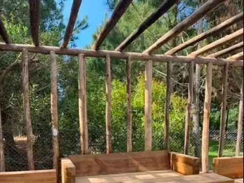 Casa 6 ambientes con 5 baños