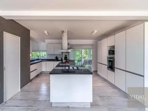 Casa en Venta de 5 dormitorios