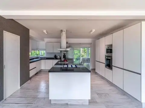 Casa en Venta de 5 dormitorios