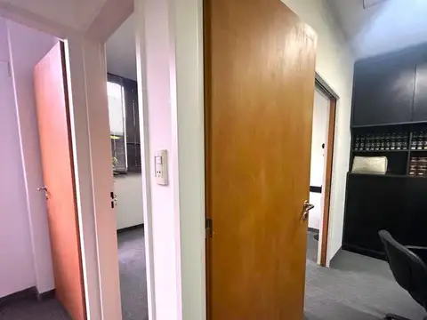 Oficina en Venta 55 años