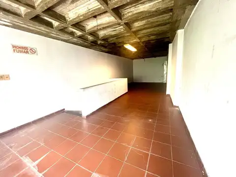 Local en Venta 35 años