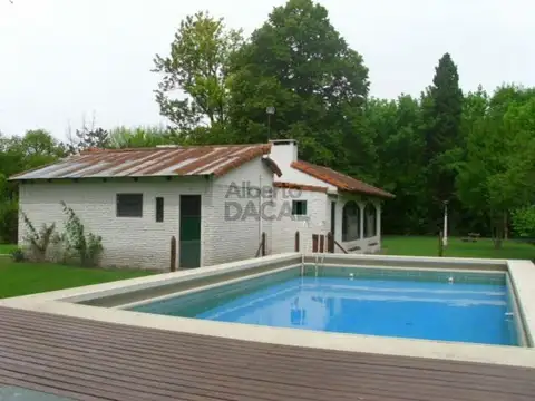 Casa 3 ambientes con 2 baños