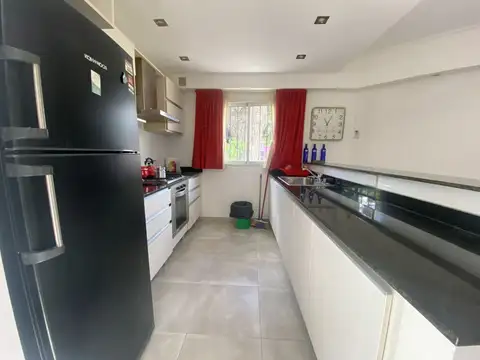 Casa en Alquiler en Villa Devoto, $ 2.500.000