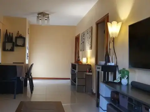 Juan Carlos Cruz 1150 , Piso 1
