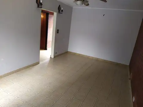 Casa en Alquiler de 3 dormitorios
