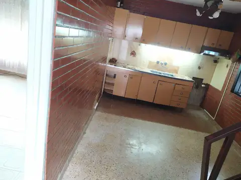 Casa en Alquiler en Moron Sur, $ 750.000