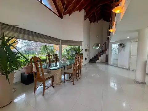 Presidente Perón y Alcorta