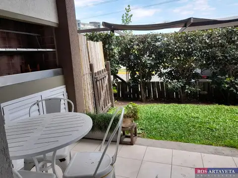 Departamento en Alquiler con 1 cocheras