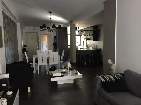 Departamento en Alquiler en Parque Chacabuco, $ 1.400.000