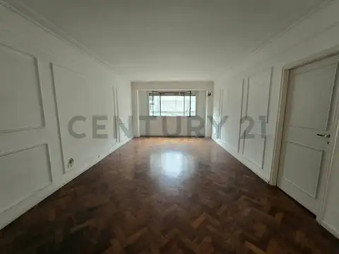VENTA DEPARTAMENTO 4 AMBIENTES CON DEPENDENCIA - RECOLETA