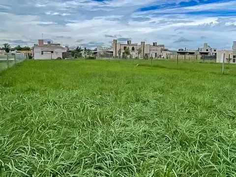 Terreno en Venta 15  mts Frente