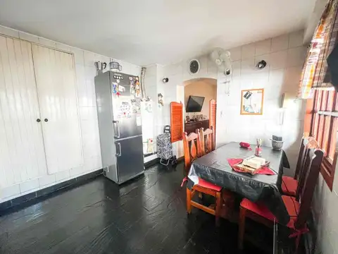 VENTA PH DE 5 AMBIENTES EN NUÑEZ SIN EXPENSAS