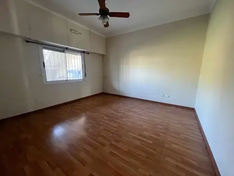 Tarija 2600