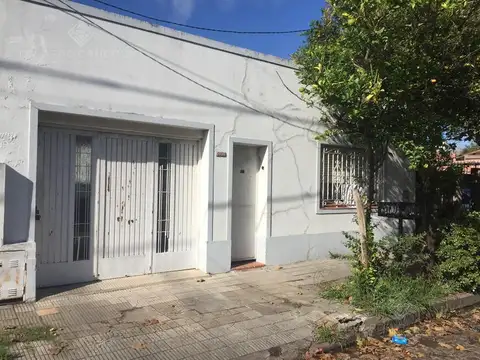 2 dorm sobre gran lote a 300 mts de la Avda y del Hiper COTO - Apto Credito - OPORTUNIDAD 