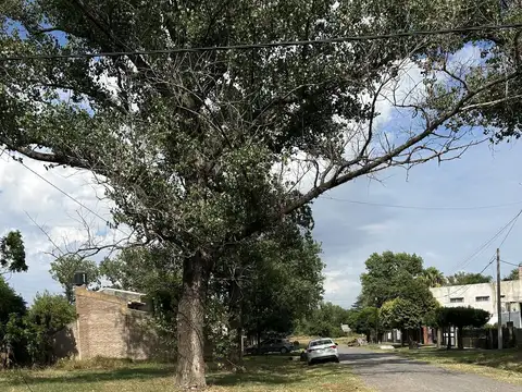 Terreno de Esquina en Pueblo Esther - Country 16