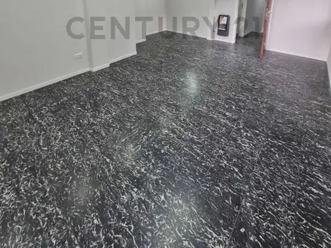 OPORTUNIDAD DEPARTAMENTO en primer piso, Ciudad. Mza