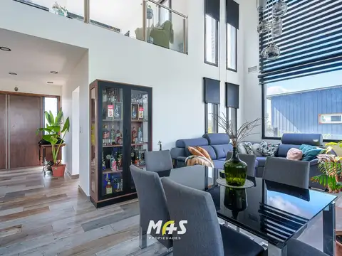 Casa en Venta de 5 dormitorios